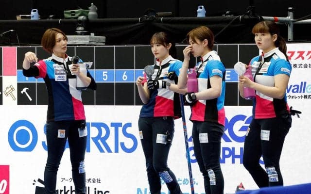 【カーリング】五輪出場フォルティウスが連覇まであと２勝　準決勝で北海道銀行と対戦