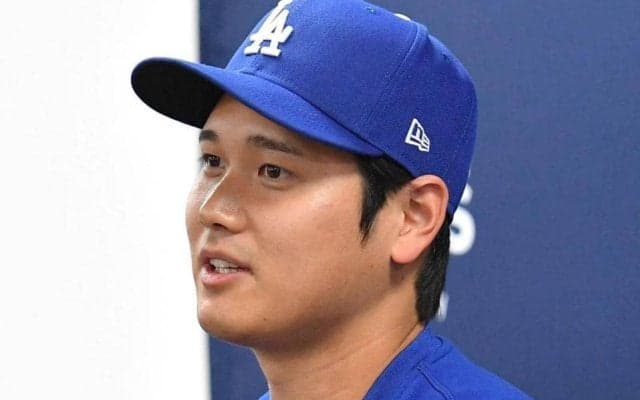 スタメン外れた大谷翔平　ＢＯＳＳコラボのシックな私服で球場入り「異次元」「カッコイイ！」ＮＨＫ中継にも映り、ファン痺れる