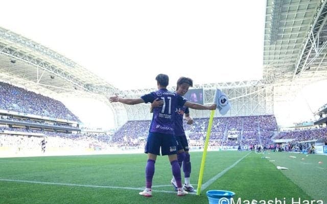 違いはスタジアムと指導者、東の地区リーグ戦で思い出す｢冬の時代｣、半世紀ぶり｢西高東低｣の今後【Jリーグはなぜ｢西日本｣が強いのか】(3)