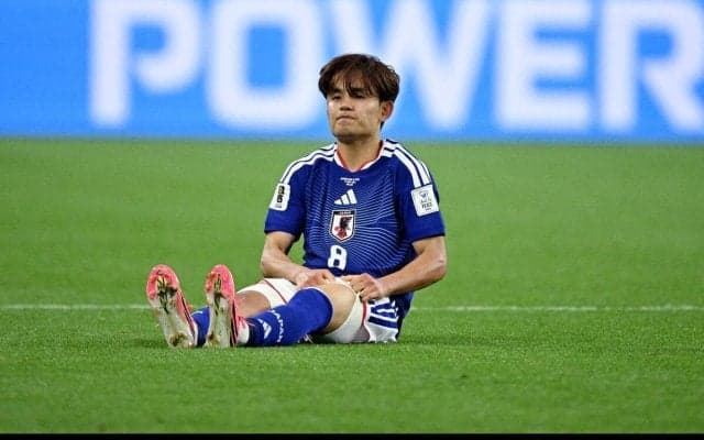 【Ｗ杯】久保建英　左膝を痛めて途中交代　取材対応はなく、「スムーズに歩行できる状態ではない」とチーム関係者…森保Ｊ、オランダとドローも暗雲