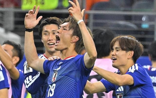 サッカー日本代表は終盤の４バックへの変更が奏功 前半からオランダと撃ち合う姿が見たかった