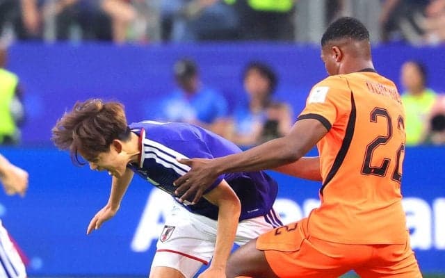 【Ｗ杯】久保建英は左膝痛め２１日チュニジア戦出場に暗雲…車椅子で会場を後に　森保監督は「軽症であることを…」