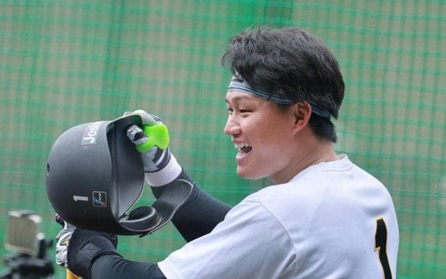 【阪神】試合前に佐藤輝明が三塁、森下翔太は右翼で守備練習　立石正広２軍合流で布陣どうなる？