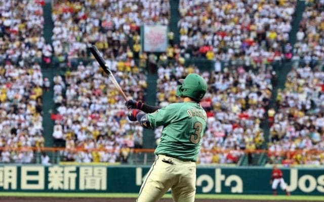 阪神・大山　今季初１０年連続聖地弾！マエケン撃ち８号Ｖ２ラン　交流戦２桁得点締めでリーグ戦再開へ「また一丸となって」