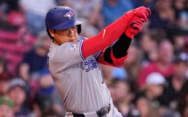 ブルージェイズ岡本和真４打数無安打　レッドソックス吉田正尚は１安打も２死満塁で代打送られる