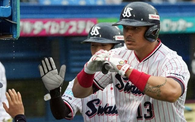 【ヤクルト】３点リードから痛い逆転負け　オスナの２発も実らず３位に転落　