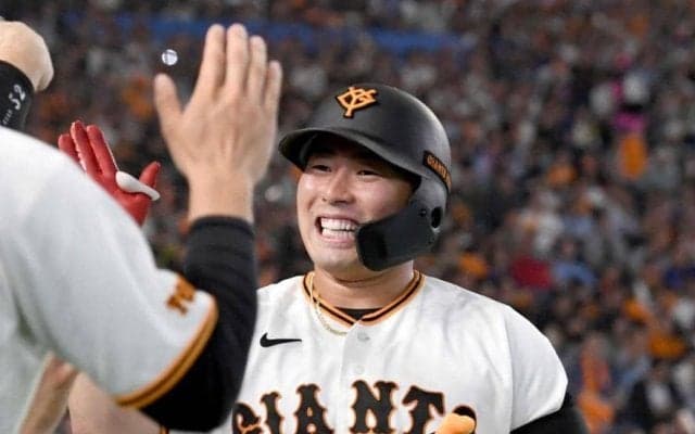 巨人・浅野　再昇格即１号Ｖ弾　２年ぶりお立ち台「鳥肌」　チーム首位タイ浮上