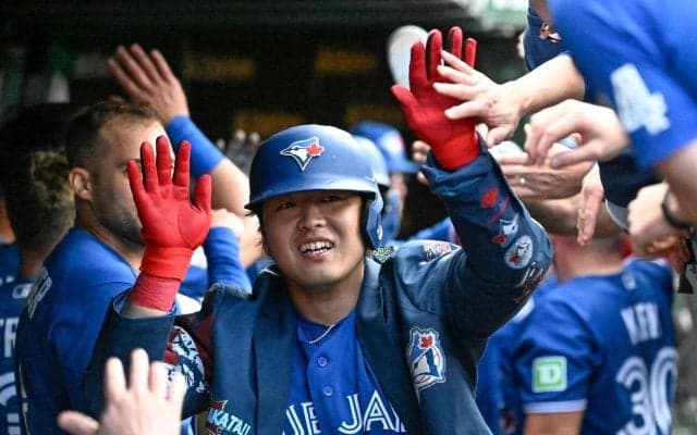 岡本和真、６試合ぶり16号３ランは勝ち越し弾「思い切っていこうと」ブルージェイズ逆転勝ち