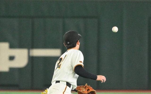【巨人】８回に痛恨ミス…浦田俊輔「自分の詰めの甘さ。ミスがなければ勝っていた」と猛省