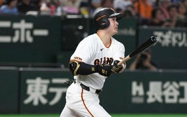 巨人・泉口　一発含む３安打２打点と復調気配「Ｈランプがつくことが何よりの薬」
