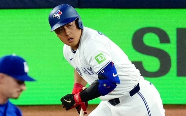 岡本和真へ“日本式リスペクト”　17号直後…中継映像が捉えた807億円男の粋な行動