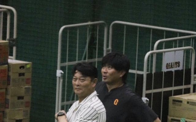 【巨人】橋上監督代行　師匠の野村監督の言葉「お前の目で確認してこい」ジャイアンツ球場を視察