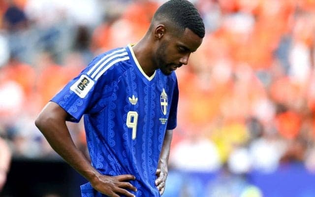 “有利”な日本は「戦い方を継続すべき」　米メディアが指摘　勝ちが欲しい背水スウェーデンは「その分だけ守備のリスクも背負う」【W杯】