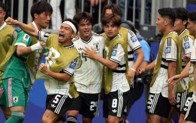 「大谷翔平に比べて人気も下がる」日本でサッカーを国技に--鎌田大地が発した“提言”を韓国メディアが分析「日本国内では野球に押されている」【W杯】