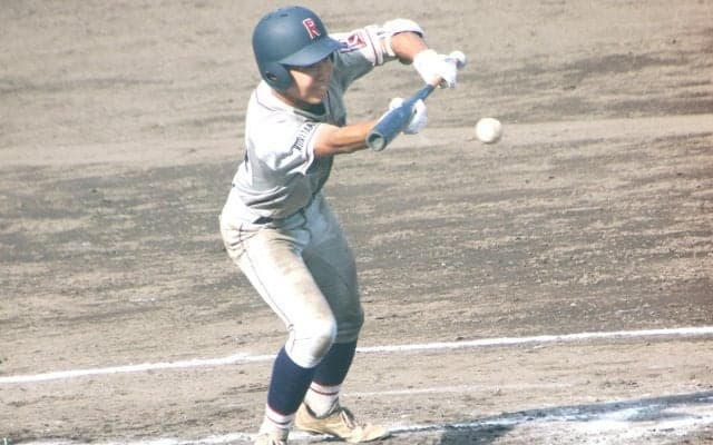 立命館守山が延長戦の末にサヨナラ勝ち！公式戦初スタメンの3年生がサヨナラスクイズを決める【滋賀】