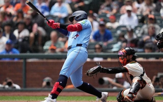 岡本和真、２戦ぶりの21号はメジャー初のグランドスラム　大谷翔平の１年目最多にあと「１」