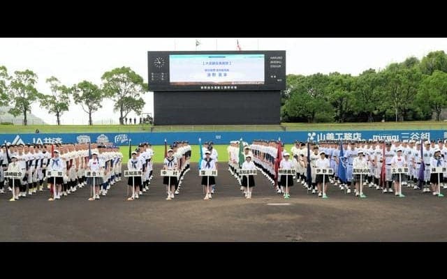 高知大会開幕　選抜出場の高知農が開幕戦制する　高知はコールド勝ち