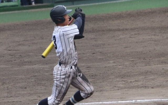 光泉カトリックが延長戦を制す！副主将が意地の決勝打を放つ【滋賀】