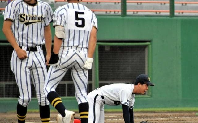 王者破った帯広大谷サヨナラ負け　投げきった投手、しばらく動けず