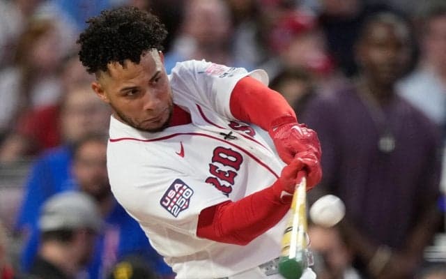 ウィリアム・コントレラス　兄の本塁打競争出場見届け「とても良かった」村上宗隆らと戦う