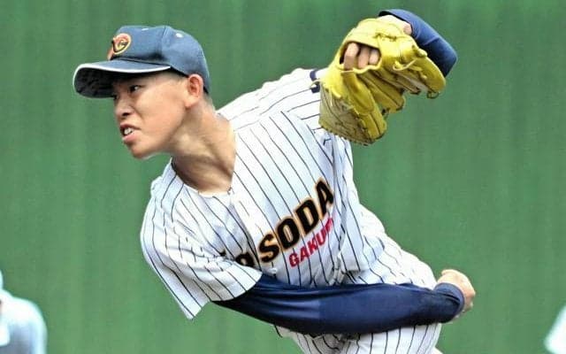 「帽子見て自信出せよ」　仲間の言葉胸に細田学園・戸田投手が力投