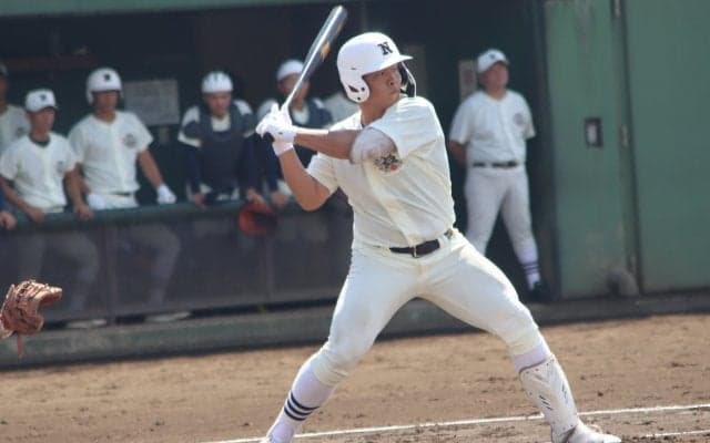 プロ志望を表明した日大三の大型スラッガーは2試合で5打数4安打5打点の大当たり！それでも満足しない理由とは【東京】