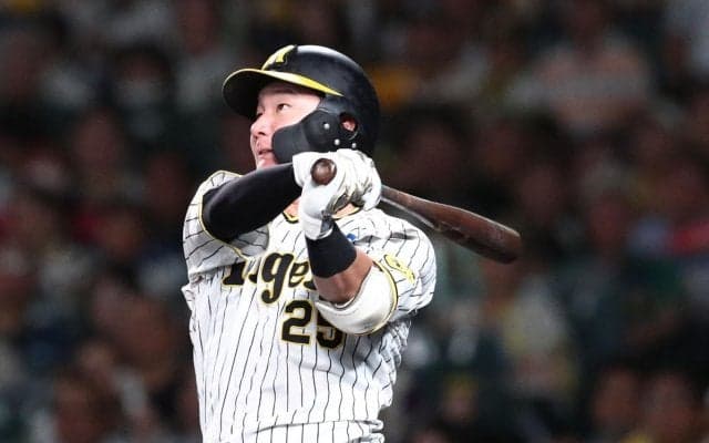 「どこか獲りそうなんだけどな」元阪神“直球破壊王子”5試合連続マルチ安打の猛アピール、豪快アーチも話題　脅威の.600「完全に絶好調」「この勢いなら支配下復帰も応援したくなる」