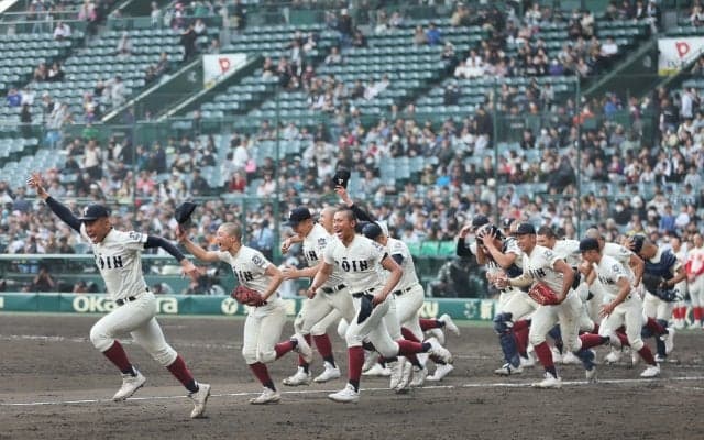 センバツ王者・大阪桐蔭が初戦コールド発進！九州国際大付、帝京、専大松戸ら次戦に駒を進める【全国注目校・15日の試合結果】