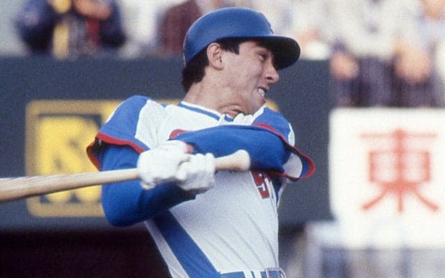 【プロ野球】優勝がかかった大一番の試合前、近藤貞雄は選手たちを集め「酒でもやって頑張ってくれ」とビールを振る舞った