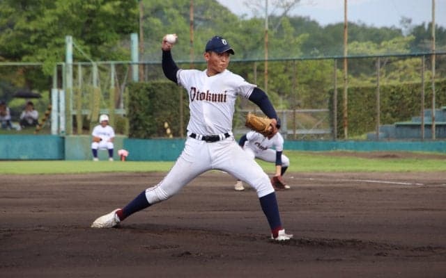 強豪・乙訓に最速148キロを誇る期待の2年生右腕が登場！指揮官も「2年生時点でのボールは明らかに一番」と高評価【京都】
