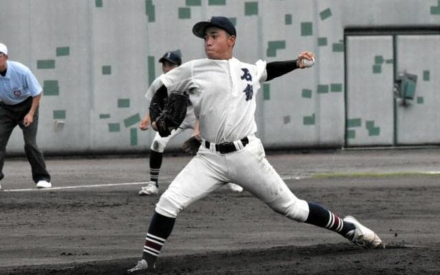 「前田侑大君はライバル」変化球を駆使して好投の石動・干場創心投手