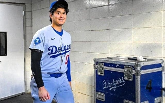 大谷翔平の変顔に米ファンほっこり「ショウヘイｗ」「お茶目」山本由伸と爽やか笑顔＆クラブハウスには寿司が　ド軍専属カメラマンが秘蔵ショット公開