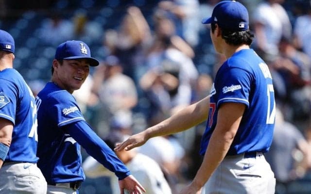 大谷翔平、“イタズラ小僧”封印!?　由伸に対しての行動…目撃したファン笑顔「今日は優しい」