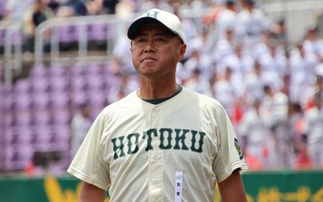 春の近畿王者・報徳学園が明石商にコールド負け…3回にまさかの6失点、4失策の守乱で2年ぶり聖地切符逃す【兵庫】
