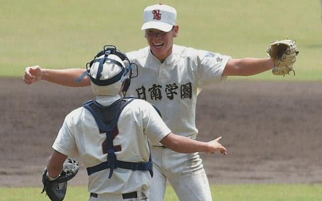 攻守に隙なし、大量得点　日南学園が栄冠つかむ　8年ぶり夏の甲子園
