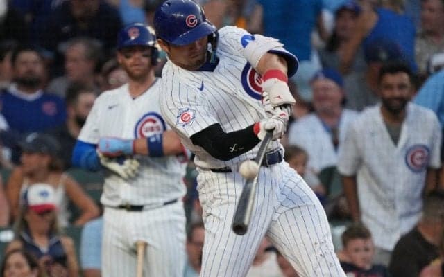 鈴木誠也、後半戦初アーチの16号　逆方向弾に本拠地熱狂…好調維持、7試合ぶりの一発