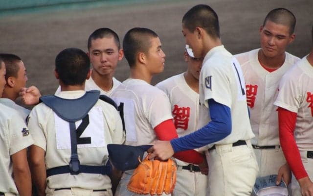 センバツ準優勝の智弁学園が奈良大付相手に敗戦… プロ注目エースは進路を”保留”【奈良】