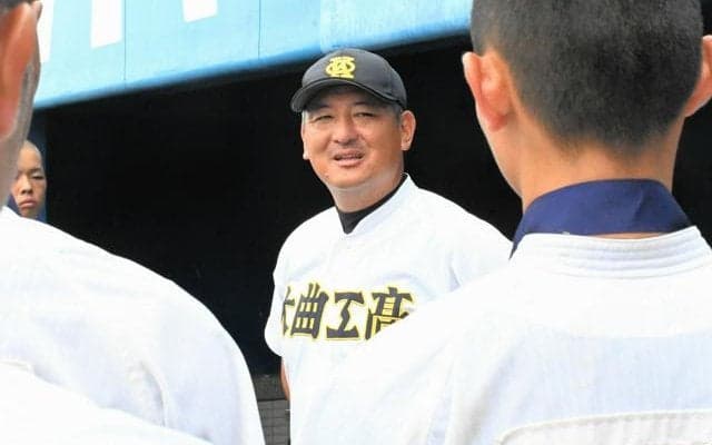 感謝を伝えてまた頑張るまでが高校野球　大曲工のラストミーティング