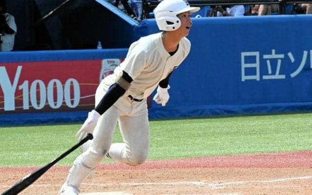 九回2死から逆転3点本塁打　日大三・高道選手「勝ちへの執念です」