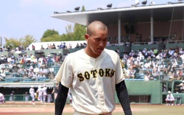 今春センバツ出場の崇徳　悪夢の逆転負け　昨夏決勝に続き九回２死まで広陵をリードも逃げ切れず　５０年ぶり夏甲子園ならず