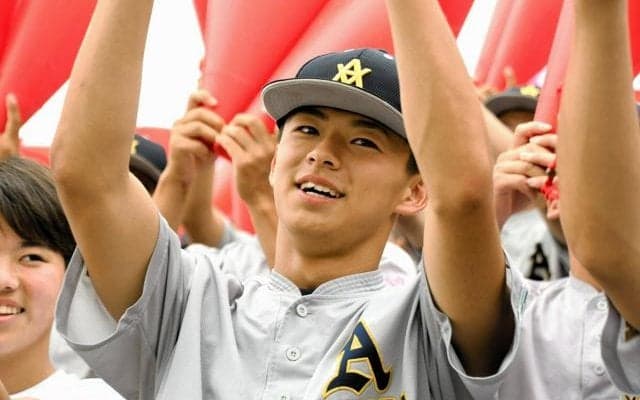 野球やめようと荷物まとめた　青森山田・南雲選手「仲間に恩返しを」