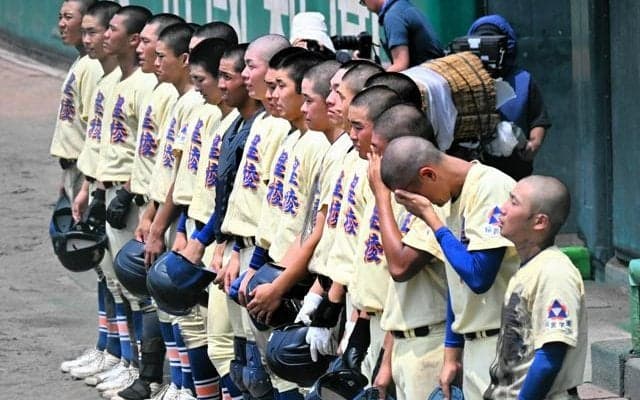星稜は3年ぶりの優勝ならず　金沢にコールド負け　石川大会準々決勝