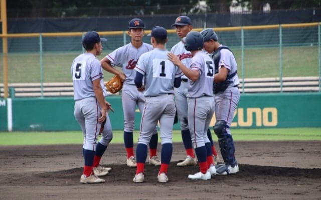京都でも波乱…昨夏甲子園ベスト8の京都国際も自慢の2枚看板と守備が崩れて準々決勝敗退