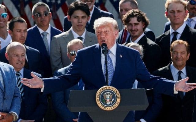 トランプ大統領が「恥ずかしい失言」　ド軍の前で「気づいてない」…米紙が指摘