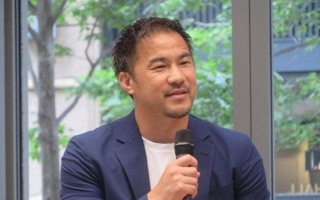 岡崎慎司氏、本田圭佑の日本代表監督に「面白い」もライセンス保持した欧州挑戦監督が「ベスト」