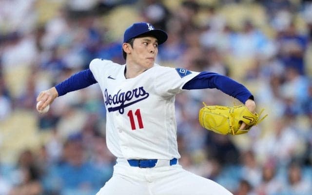 佐々木朗希、初回に自らABSチャレンジ求め見逃し三振　頭ポンポンでラッシングが要求