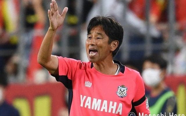 【26-27 J2開幕直前展望】チーム力上昇を印象づけた甲府、吉本岳史新監督で再始動の徳島は的確な補強とブラジル人アタッカー残留で攻撃力維持(2)