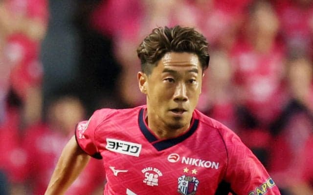 Ｃ大阪香川真司「僕も、日本サッカー界もうれしい。みんなハッピー」長友佑都の現役続行に言及