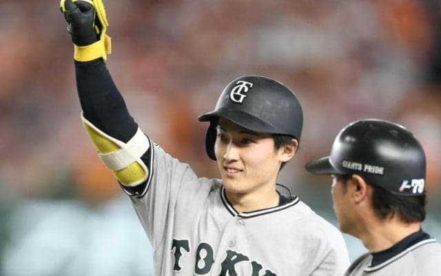 巨人・浦田　照れ笑いのマリオジャンプ　２打席連続適時打含む３安打３打点の大暴れ