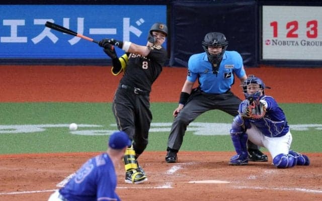 阪神・佐藤輝　１４試合ぶりマルチ　上昇気配４試合連続安打「悪くない」３連敗阻止へ前向く